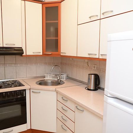 Exclusive Budget Apartments Skopje Esterno foto